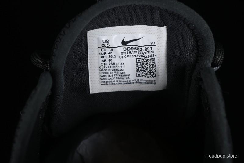 Nike TC 7900 Retro Chunky Dad Shoes with Reflective Swoosh and Cushioned Sole - DD9682-001