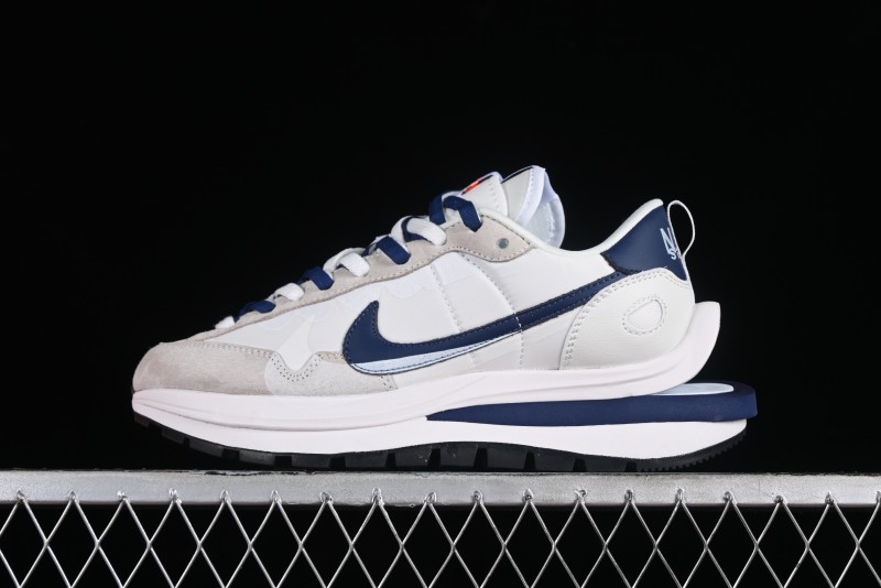 Nike Sacai VaporWaffle 3.0 Deconstructed High-Top Sneakers with Layered Sole - DD1875-109