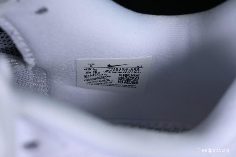 Nike Zoom Fly 6 Running Shoes with Flyknit and React Technology - FN8454-101