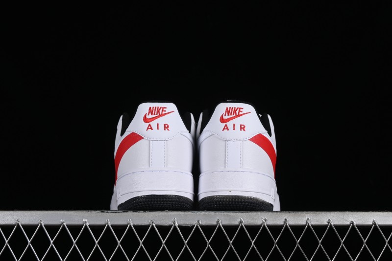 Nike Air Force 1 '07 Low Casual Sneakers with Full-Length Air Cushion - FQ4118-001