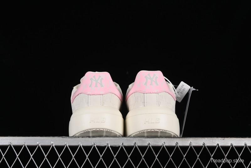 New York Yankees MLB Bigball Chunky Embo Monogram Platform Sandals - 3ASXEMN4N50PKS