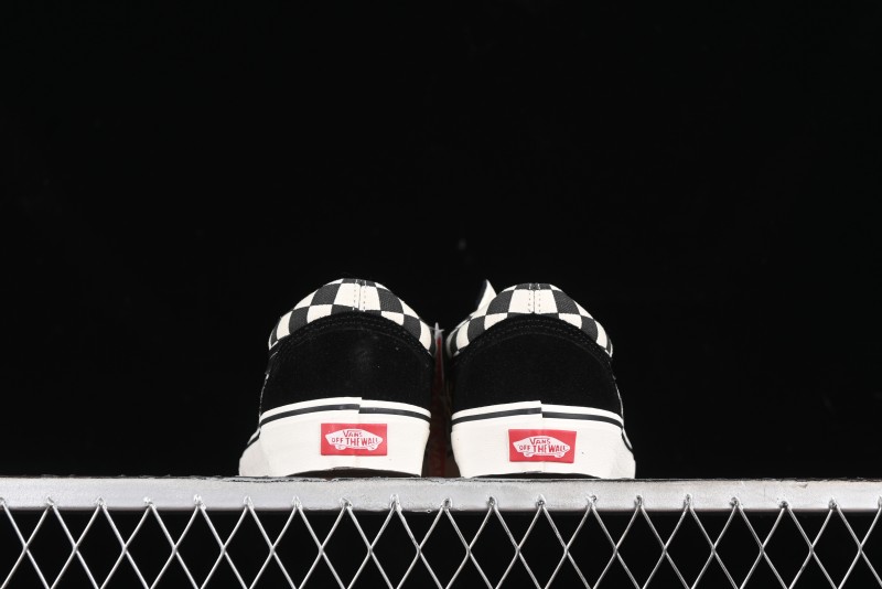Vans Old Skool 36 Checkerboard Low-Top Canvas Sneakers - VN000D7ZY28