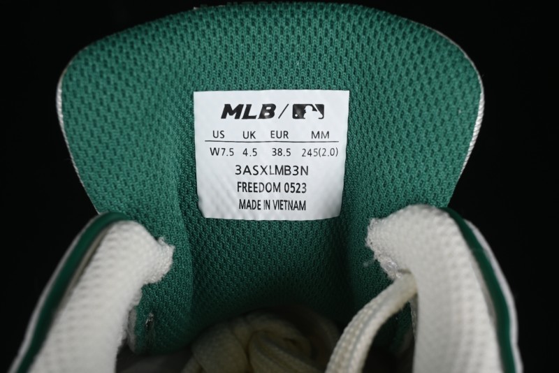 New York Yankees MLB Chunky Liner Lightweight Platform Sneakers with 6cm Height Increase - 3ASXLMB3N50GNS