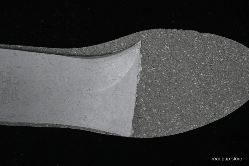 Converse Chuck 1970s Winter Waterproof Leather High-Top Sneakers with Gold Eyelets and Fleece Lining - A12444C