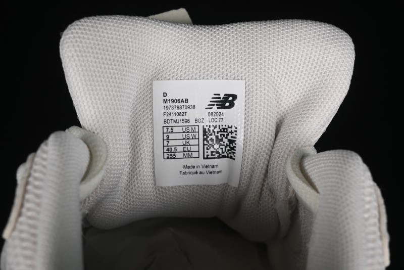 New Balance 1906 Series Retro Dad Style Casual Running Shoes - M1906AB