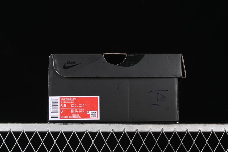 Nike SB Dunk Low Anniversary Customized Casual Sneakers with Green Swoosh - KK1888-013