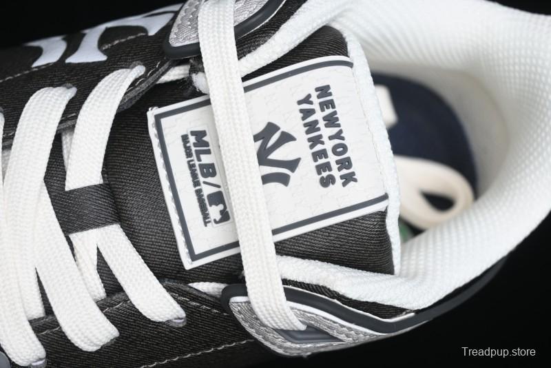 New York Yankees Chunky Liner Mid Denim Monogram Sandals with Velcro Closure - 3ASXCHL4N50GRS