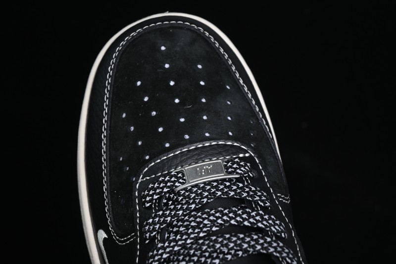Nike Air Force 1 '07 Low Stussy Collaboration - All Black Low-Top Casual Sneakers - XZ6188-311