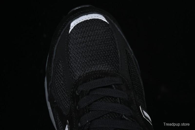 New Balance 990 Series Premium Retro Running Shoes with Carbon Fiber Midsole - M990BK4