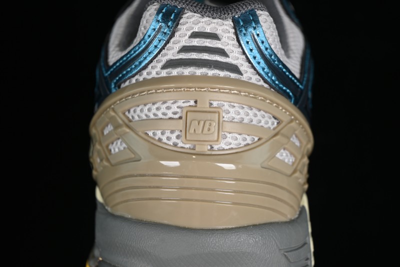 New Balance 1906 Series Retro Dad Style Casual Running Shoes with T-Beam Outsole - M1906RRC