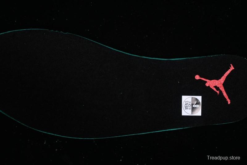 Nike Air Jordan 4 Remastered Retro Sneakers in White Green with Gum Sole - FQ7939-007