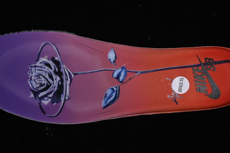 Nike April Skateboards SB Dunk Low Collaboration Frozen Rose SB Shattered Backboard Casual Skate Shoes - FD2562-400