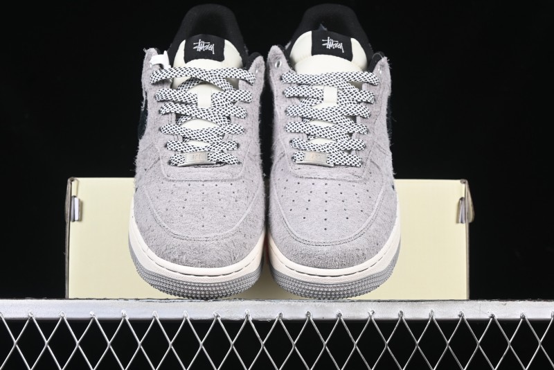 Nike Air Force 1 '07 Low Stussy Collaboration - Suede Grey Low-Top Casual Sneakers - SJ6698-018