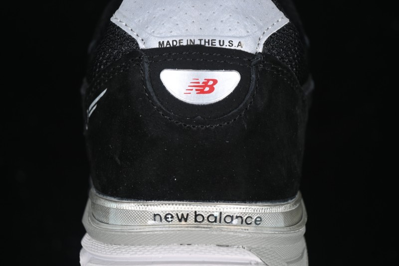 New Balance 990 Series Premium Retro Running Shoes with Carbon Fiber Midsole - M990BK4