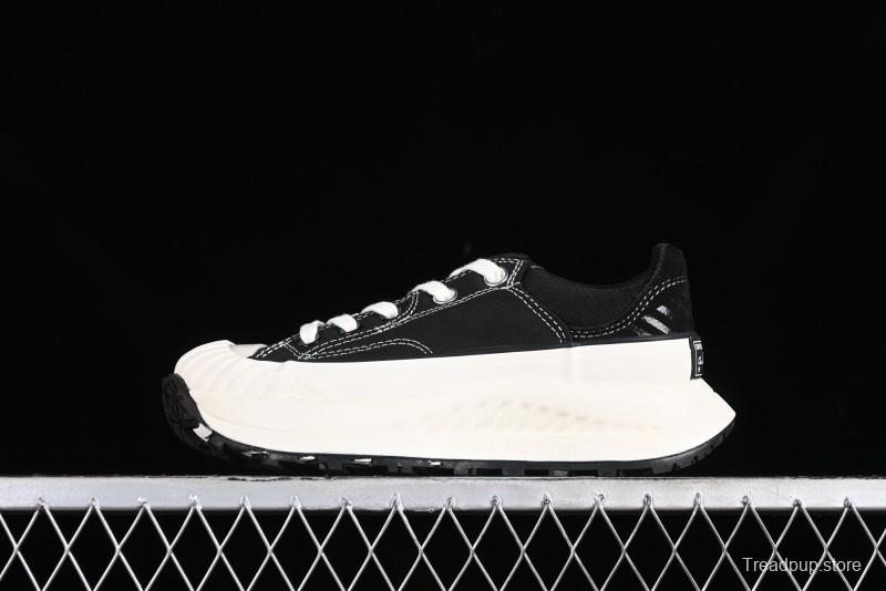 Converse Chuck 70 AT-CX Retro Platform Low-Top Sneakers with Outdoor Functional Design - A06557C