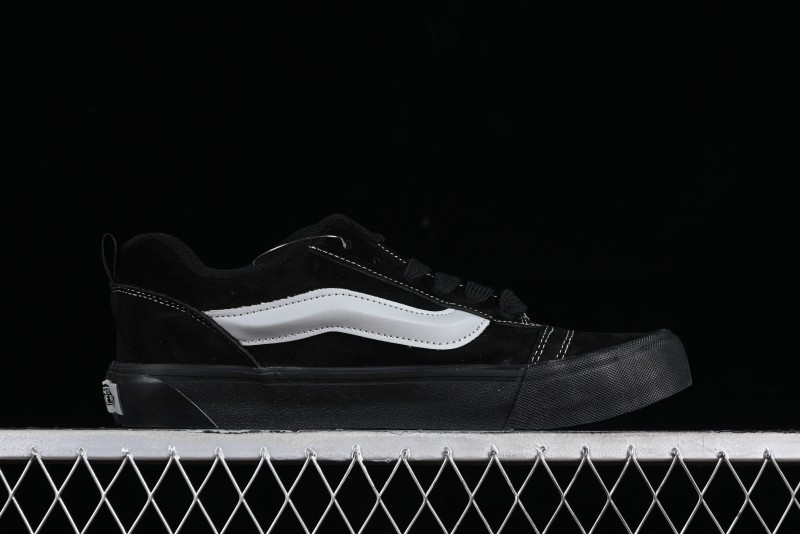 Vans Classics Knu Skool Black武士 Sneakers - VN0AUAK373