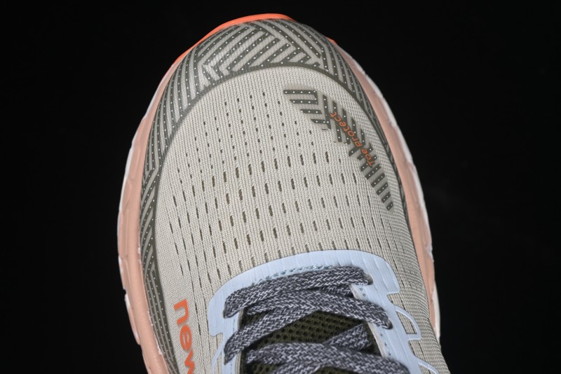 New Balance Fresh Foam X More V3TDS Low-Top Running Shoes with Durable Slip-Resistant Outsole - MTMORUG3