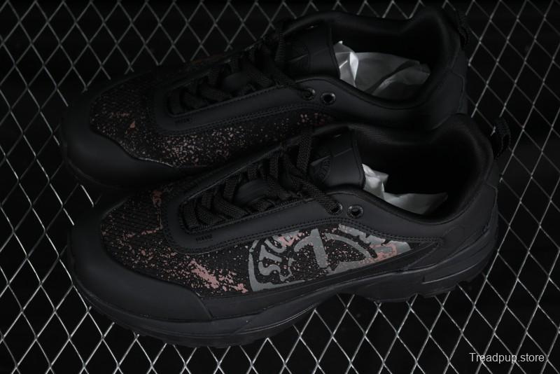 Stone Island Grime Panelled Low-Top Lifestyle Sneakers in Dark Brown - 79FWS0303