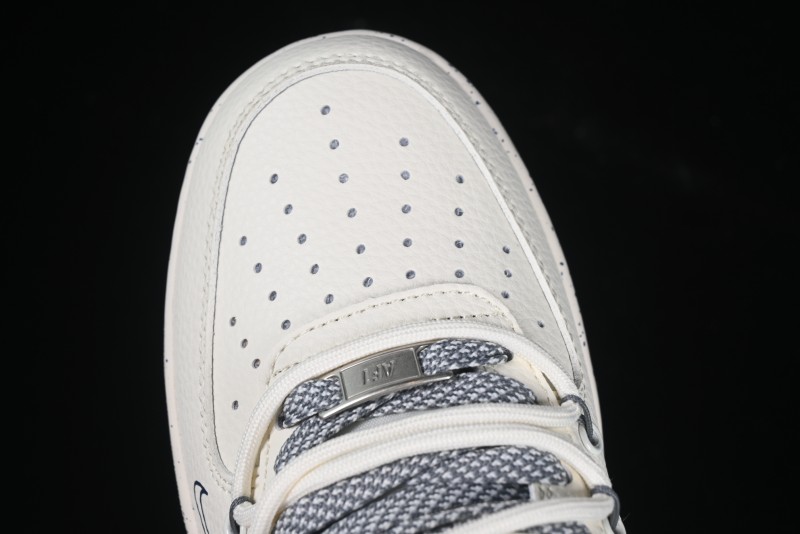 Luxury Air Sneakers - Exclusive Louis Vuitton x Nike Collaboration