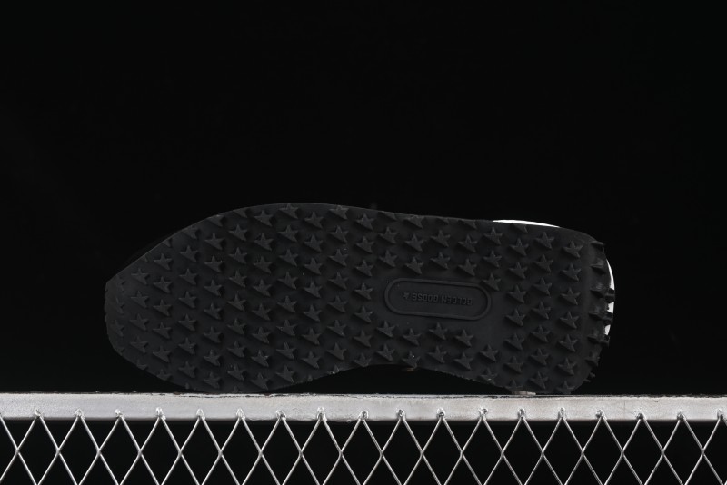 Golden Goose Marathon Comfortable Low-Top Lifestyle Sneakers in White Black - H8D4