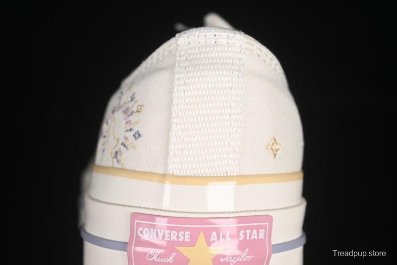 Converse Chuck 1970s Low Top Casual Sneakers with Moon Embroidery - A15750C