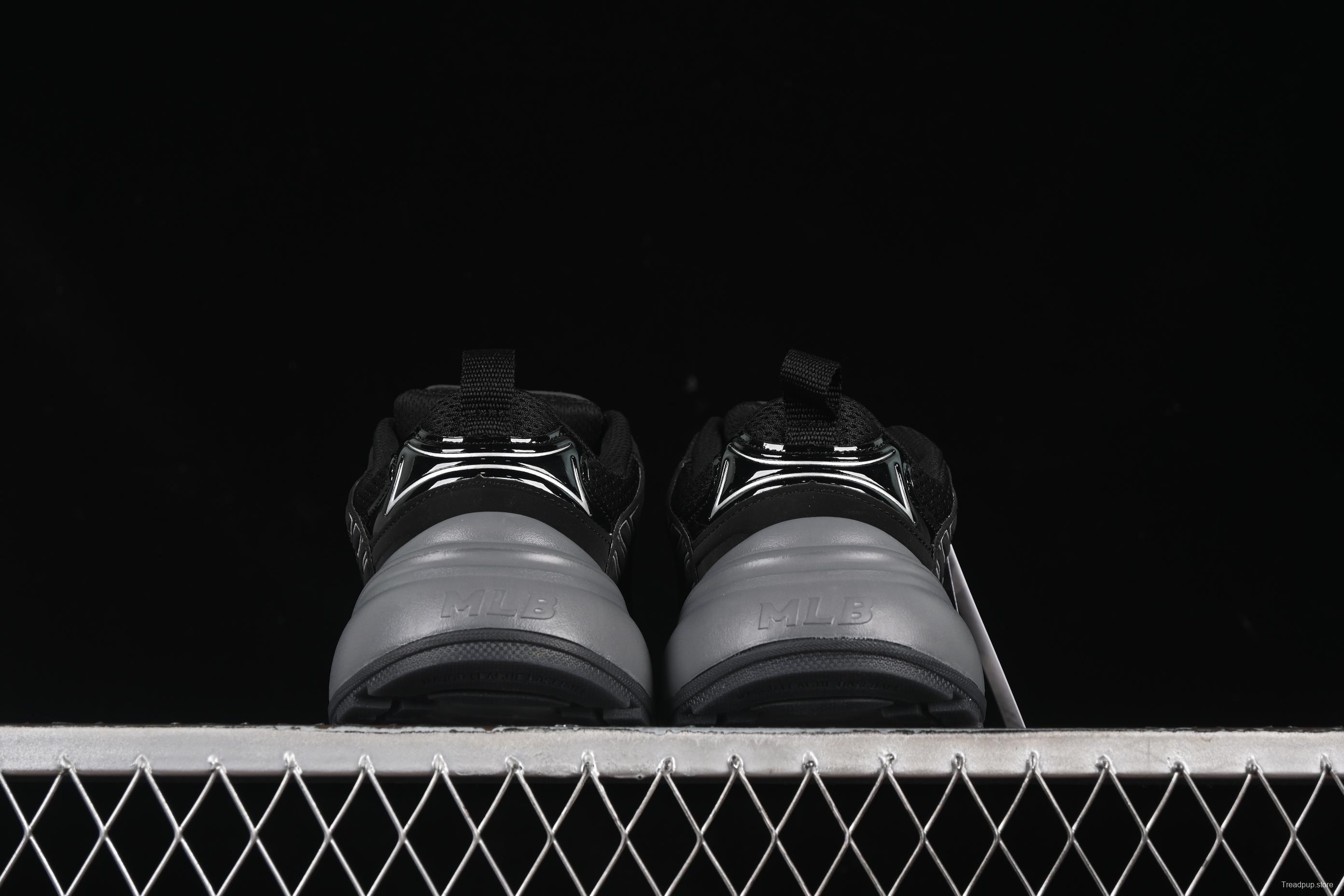 New York Yankees MLB XLG Chunky Breathable Casual Sneakers - 3ASHW045N50BKS