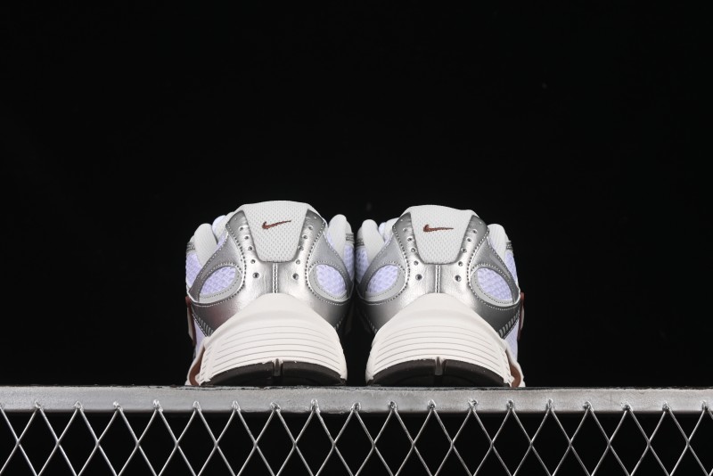 Nike V5 RNR Millennium Classic Retro Running Shoes with Foam Midsole - HQ7901-102