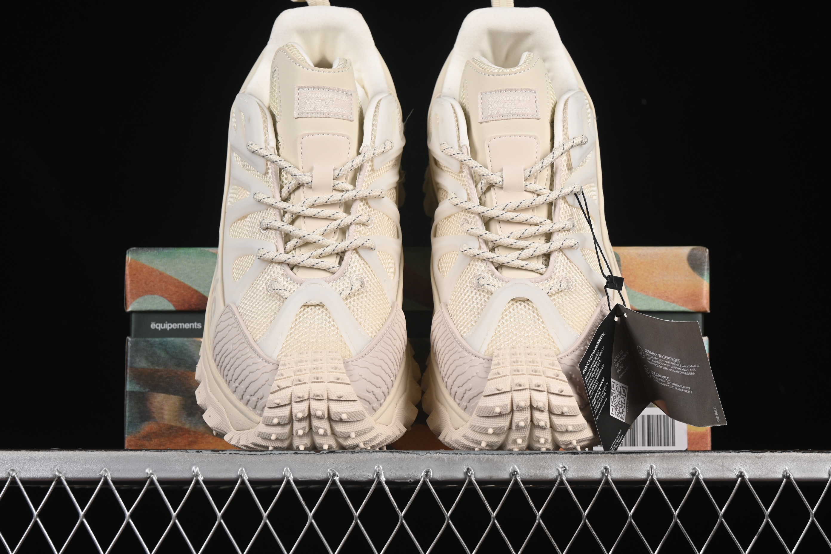 Moncler Trailgrip GTX Anti-Tear Material Mountain Outdoor Shoes with Gore-Tex Waterproof and Vibram Outsole - M00130M6068