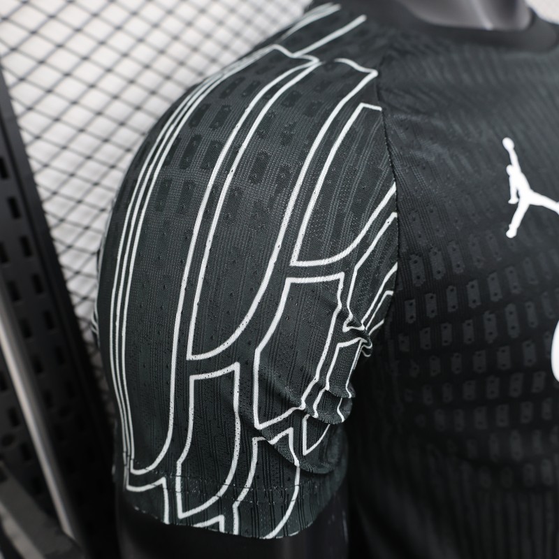 Player Version 25/26 PSG Black Goalkeeper Jersey