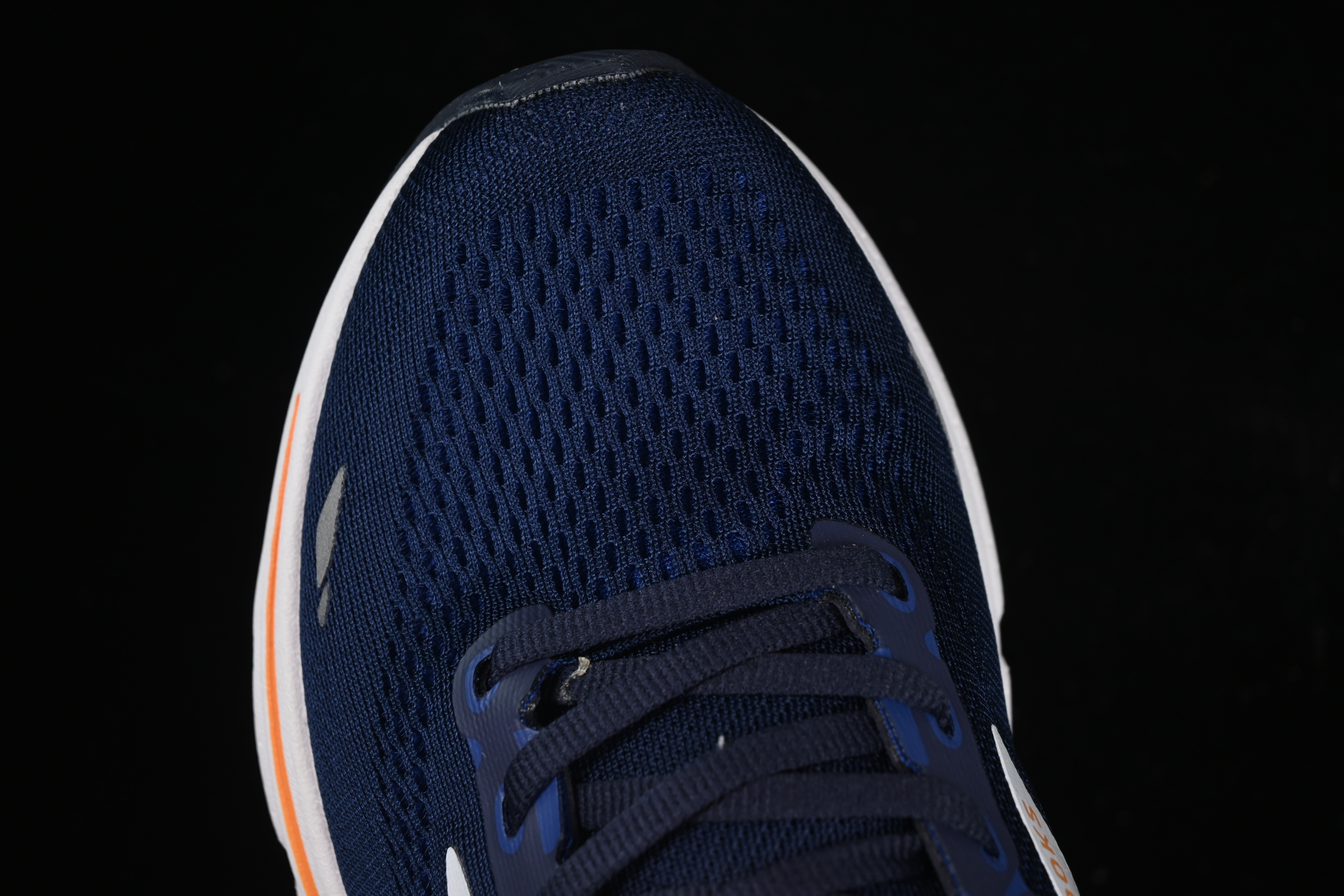 Brooks Adrenaline GTS 23 Running Shoes with Enhanced Support and Breathable Mesh - 1103911D486