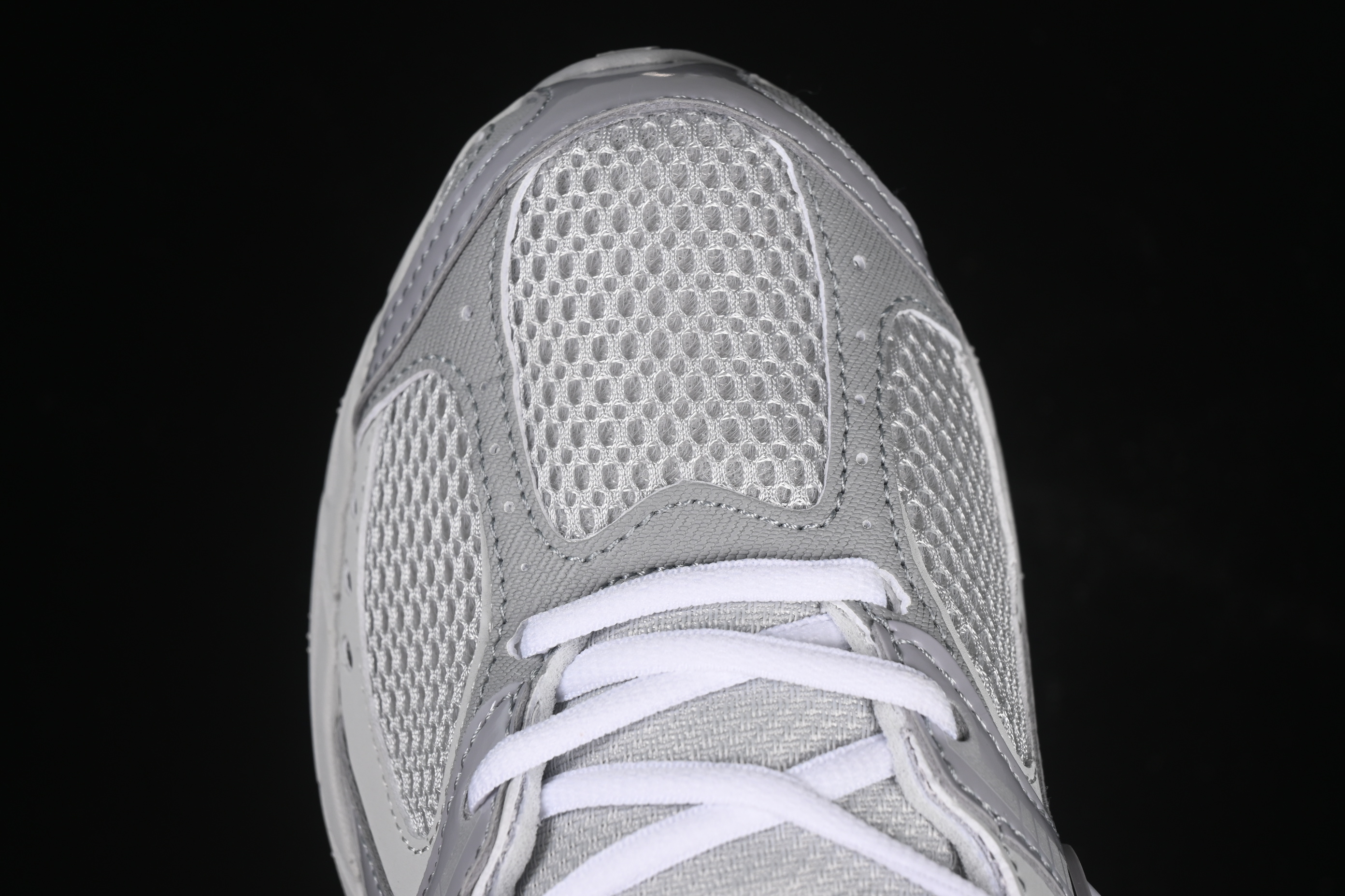 Nike V5 RNR Millennium Classic Retro Running Shoes with Foam Midsole - IH1980-140