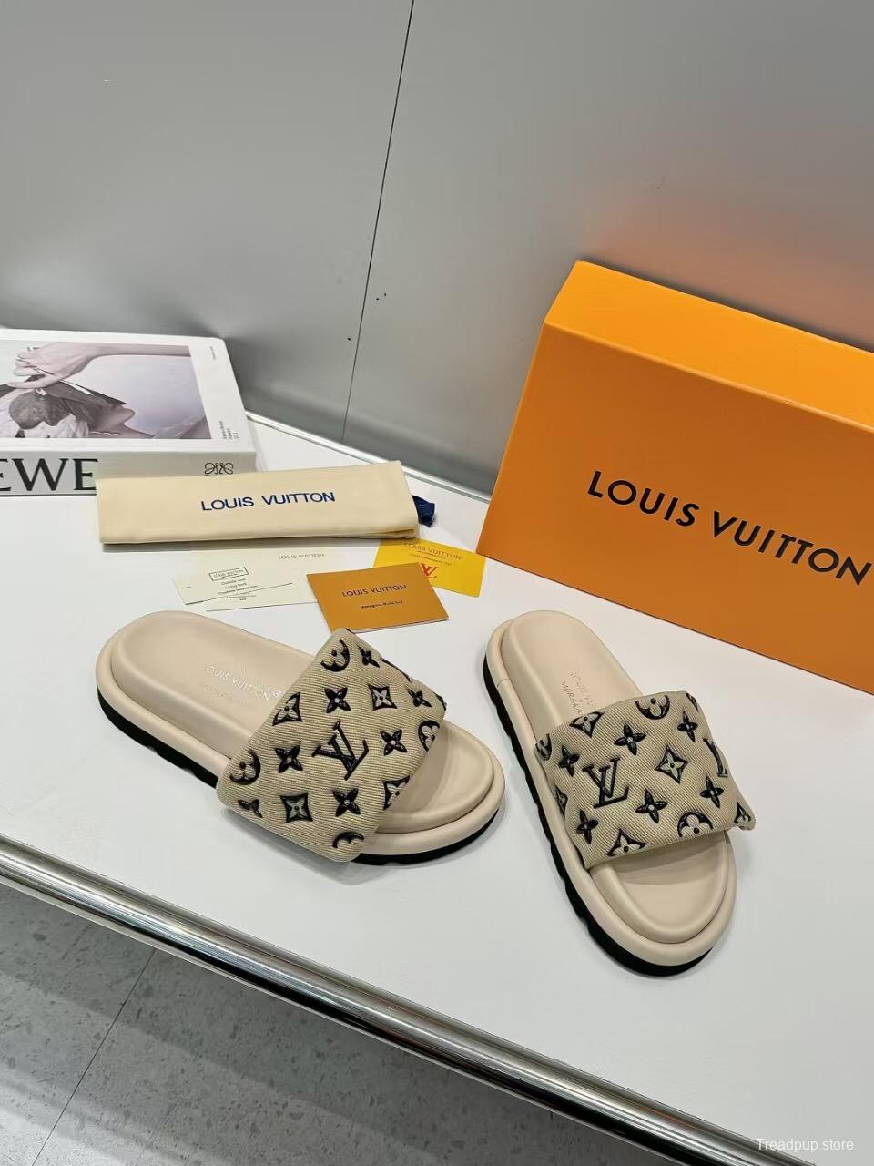 2025 Slippers Louis Vuitton Beige Fabric Slippers