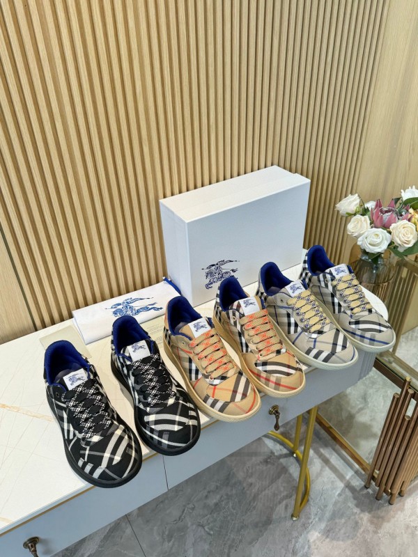 2024 Unisex Burberry Black White Classic Cotton Sneakers MJ00320