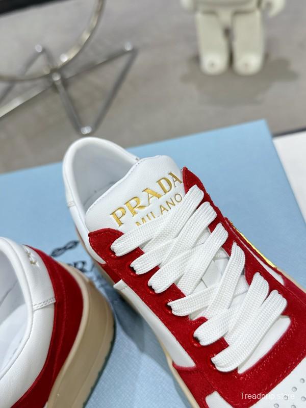 2025 Women Prada Red White Leather Sneakers KFY00310