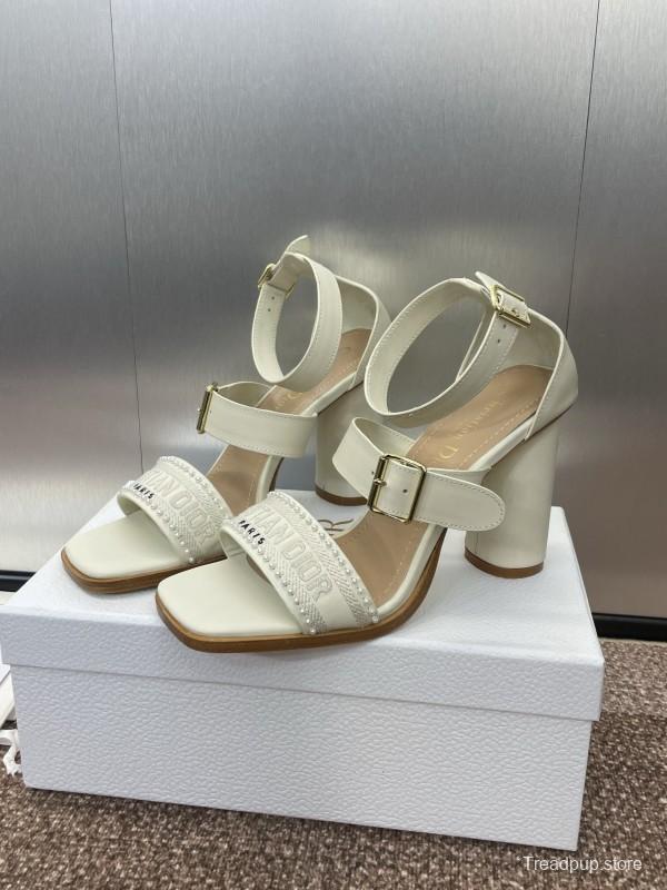 2025 Women Dior White Calfskin Leather Embroidered Sandals KFY00320