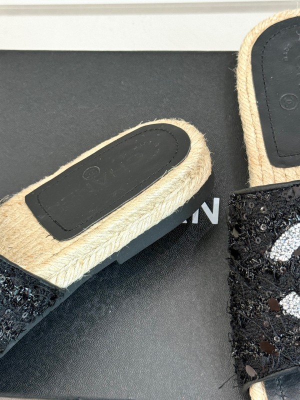 2025 Women Chanel Black Sequin Espadrille Slides Classic Double C Logo Handmade Braided Sole KFY00240(F)