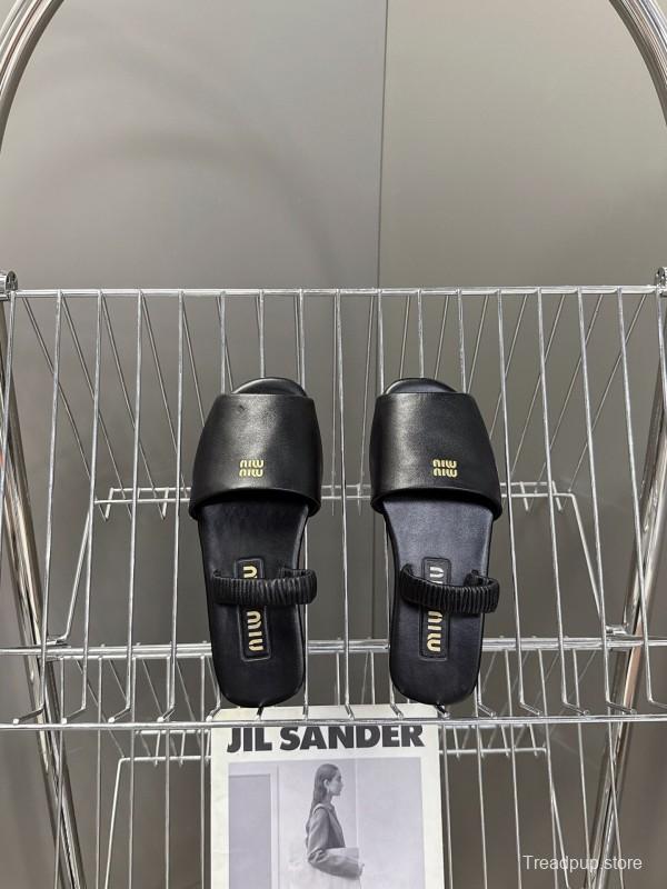 2025 Slippers Miu Miu Black Leather Slippers LY00