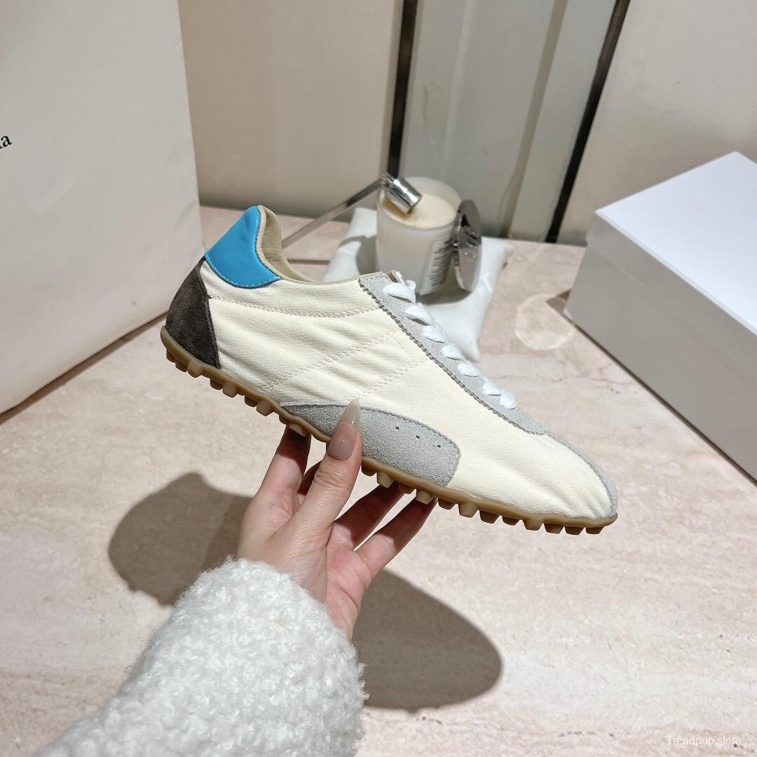 2025 Unisex MM6 Maison Margiela White Grey Nylon Suede Sneakers Distressed KFY00290