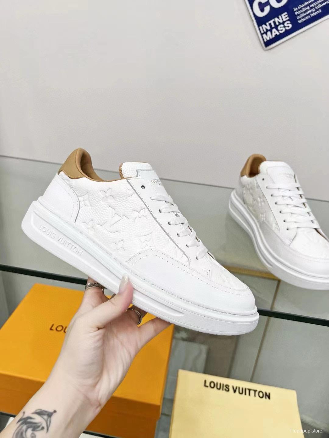 2024 Unisex Louis Vuitton White Beige Leather Sneakers Maxi Damier MJ00330