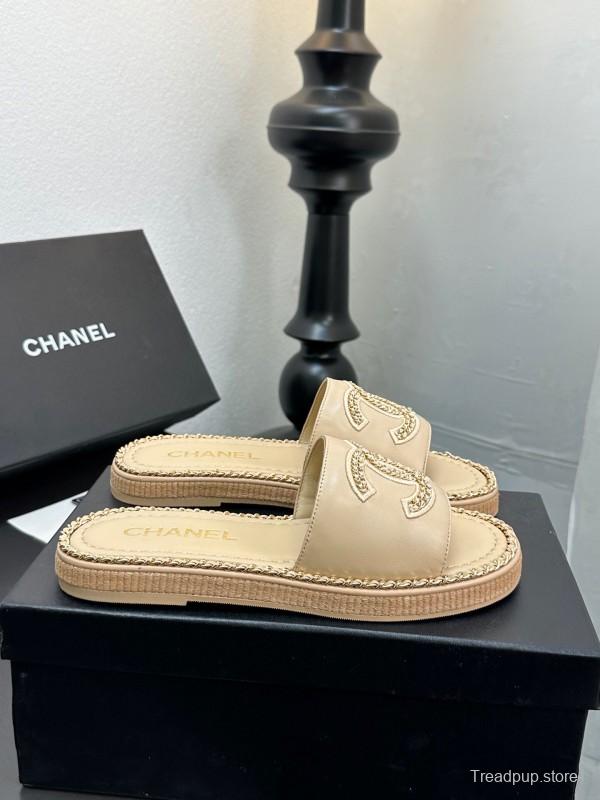 2025 Slippers Chanel Beige Leather Slippers