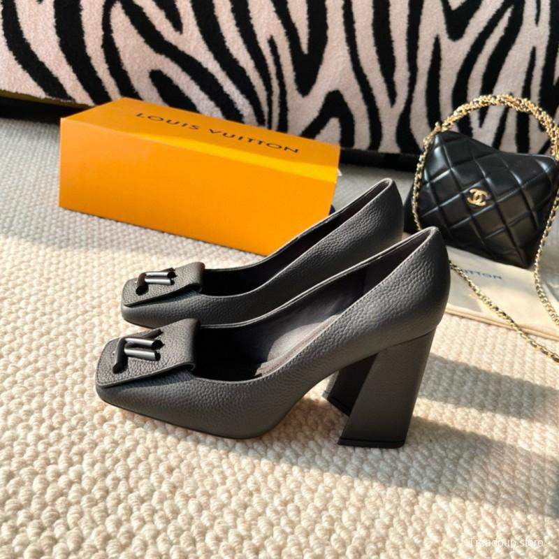 2024 Women Louis Vuitton Black Leather Block Heel Pumps