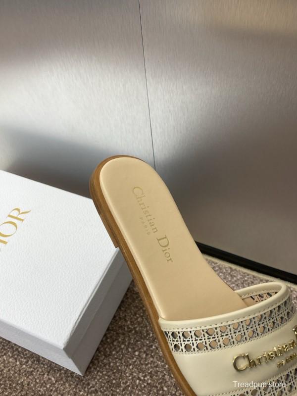 2025 Women Dior Beige Leather Slippers KFY00300