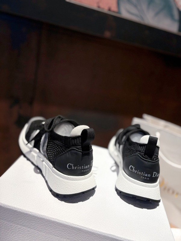 2025 Unisex Dior Black Grey Flyknit Sneakers LY00260