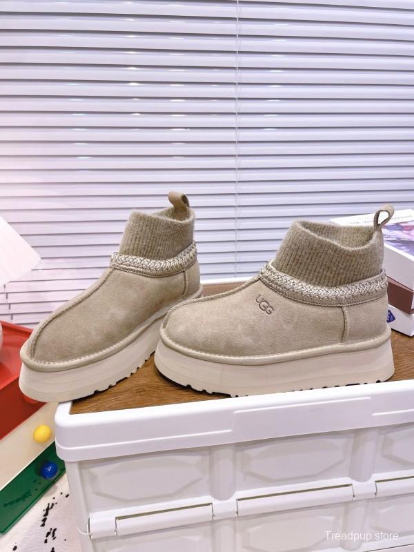 2024 Women UGG beige suede knit sock boots