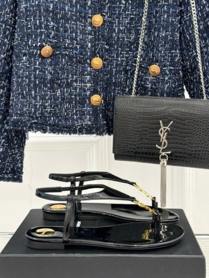 2025 Women Yves Saint Laurent Black Patent Leather Thong Sandals