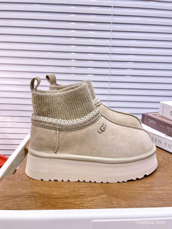 2024 Women UGG beige suede knit sock boots
