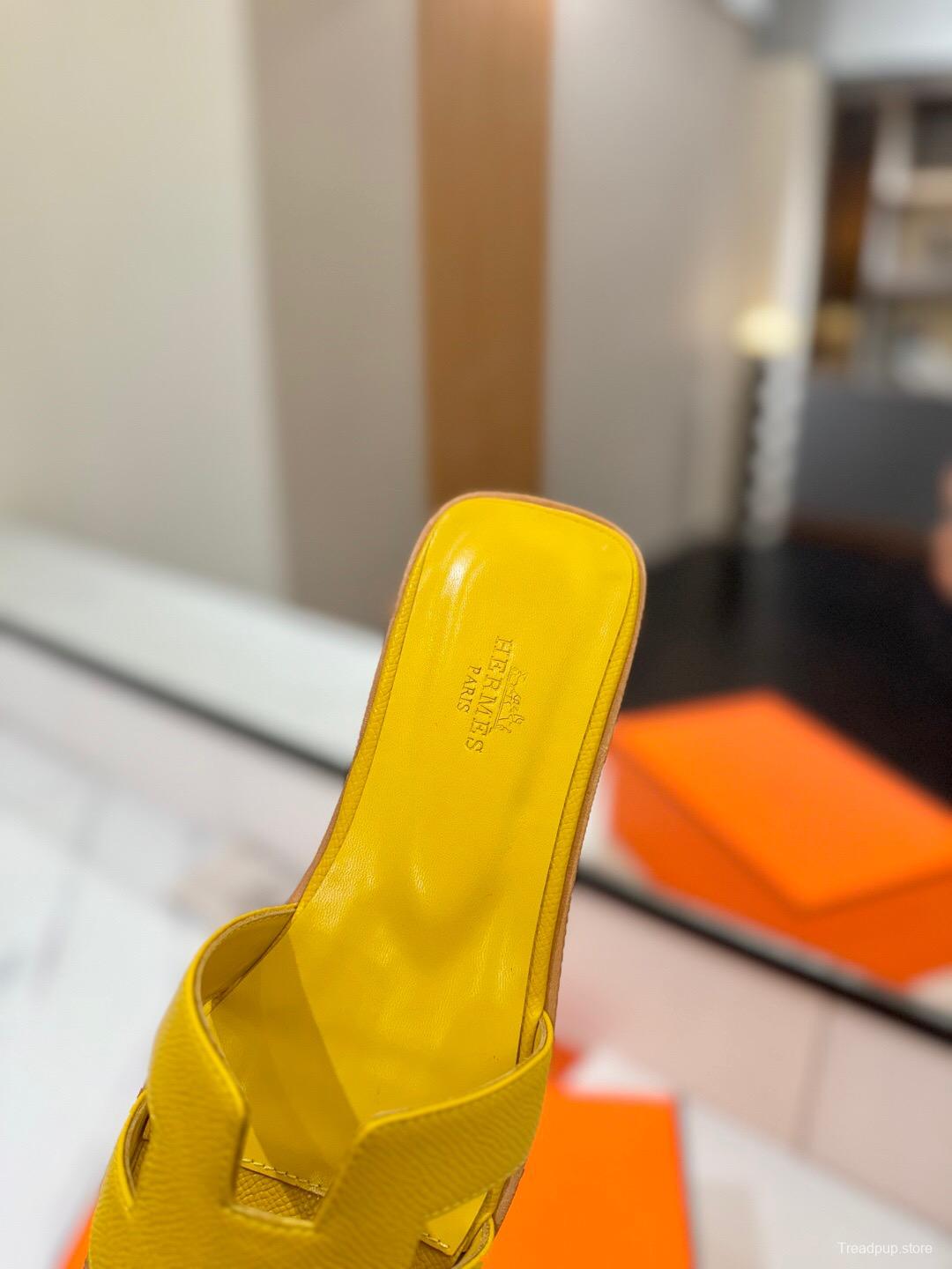 2025 Women Hermès Yellow Leather Slippers