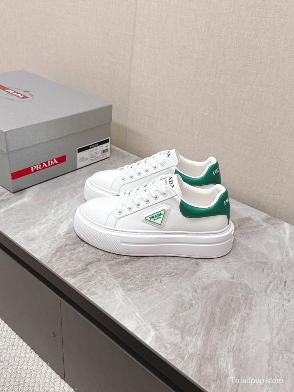 2025 Unisex Prada White Green Calf Leather Sneakers KFY00290