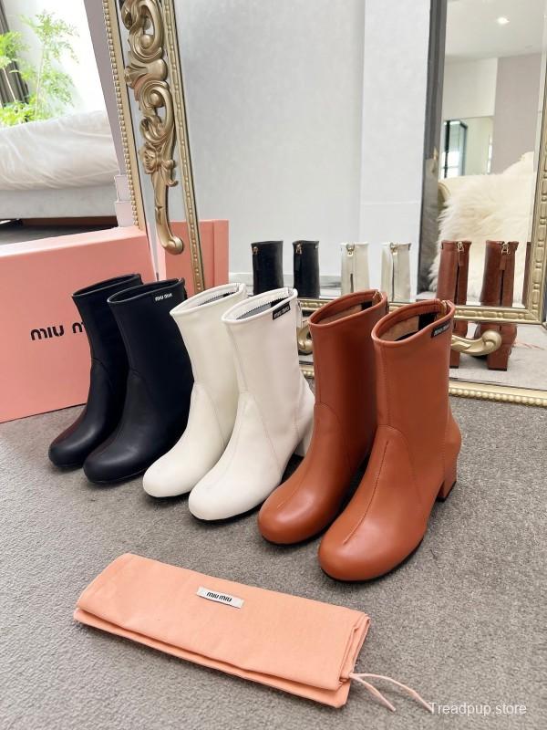 Miu Miu Fall/Winter 2025 Runway Dreamy Night City Heels - LY00290