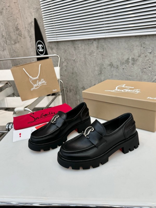 Christian Louboutin Red Sole Heels T-Runway Design - LY00310